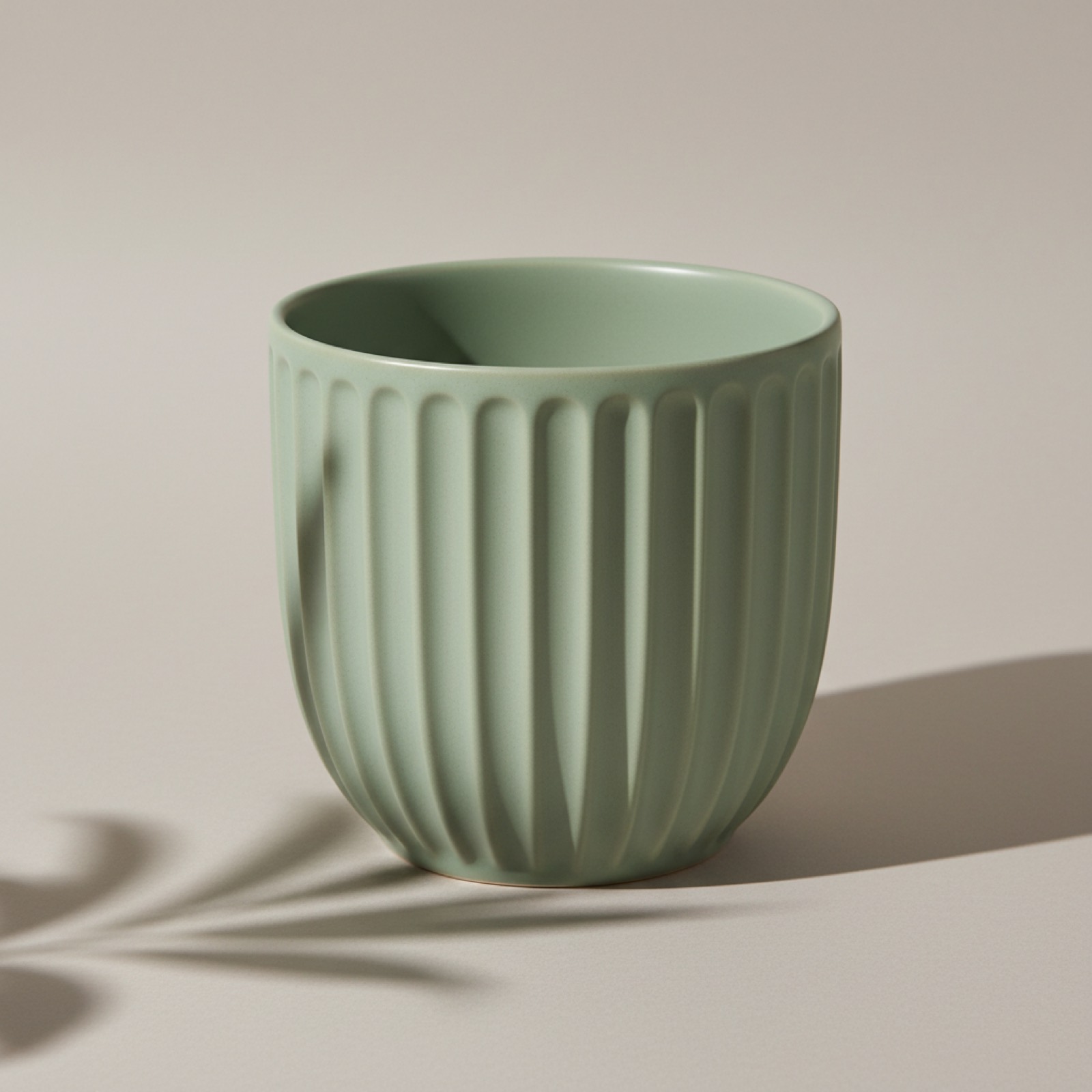 Cache-pot céramique strié